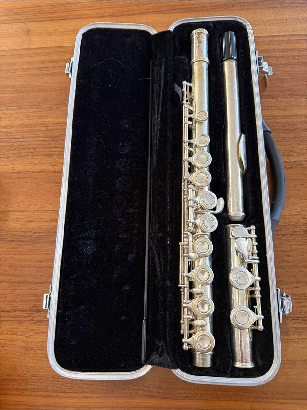 Flute musical instrument with hard case